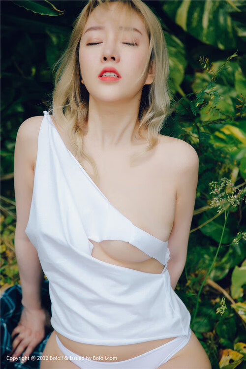 开云网站-五大联赛中场球员数据表现与传球成功率解读,五大联赛中锋