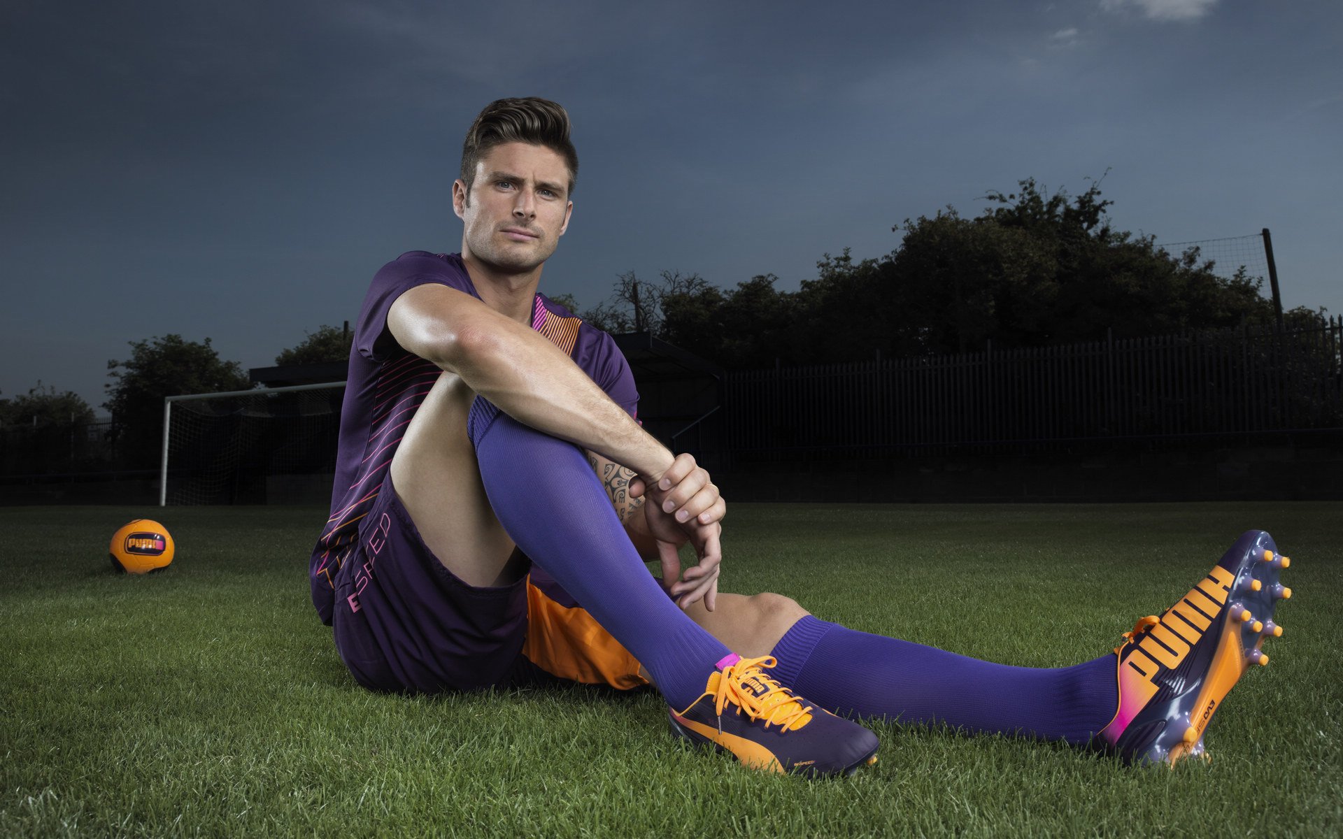 开云体育官网下载安装-奥卡拉汉冲线速度惊艳全场，奥卡拉汉 回忆