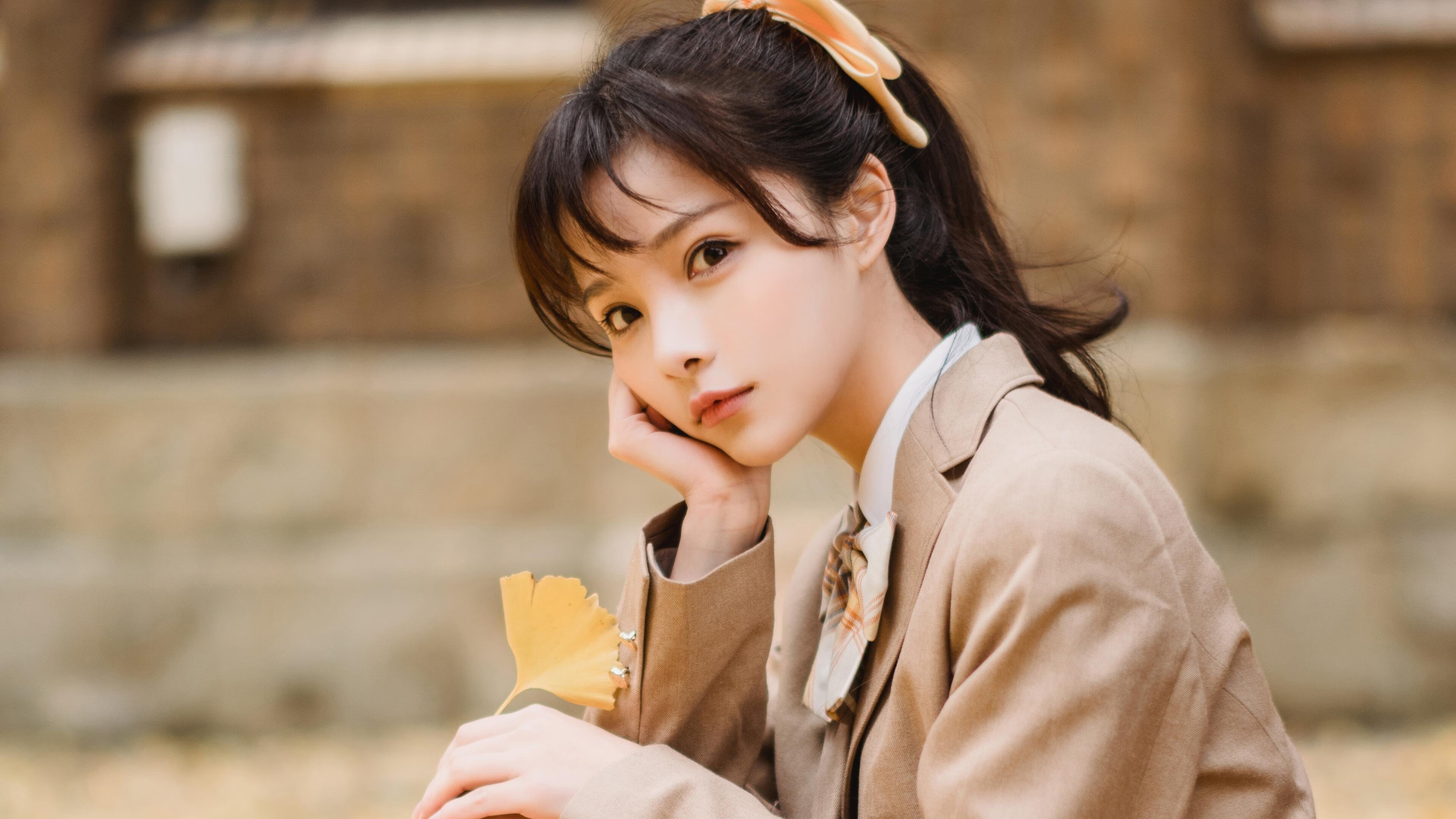 开云体育链接-奥卡拉汉赛场表现赢得观众喝彩，奥卡汉贾